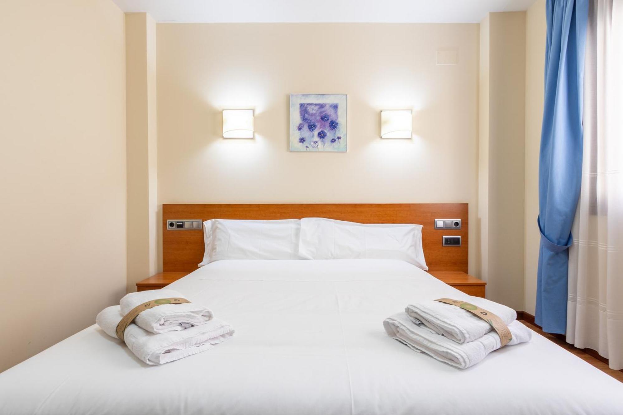 טורו Insidehome Zaravencia Plaza Mayor מראה חיצוני תמונה