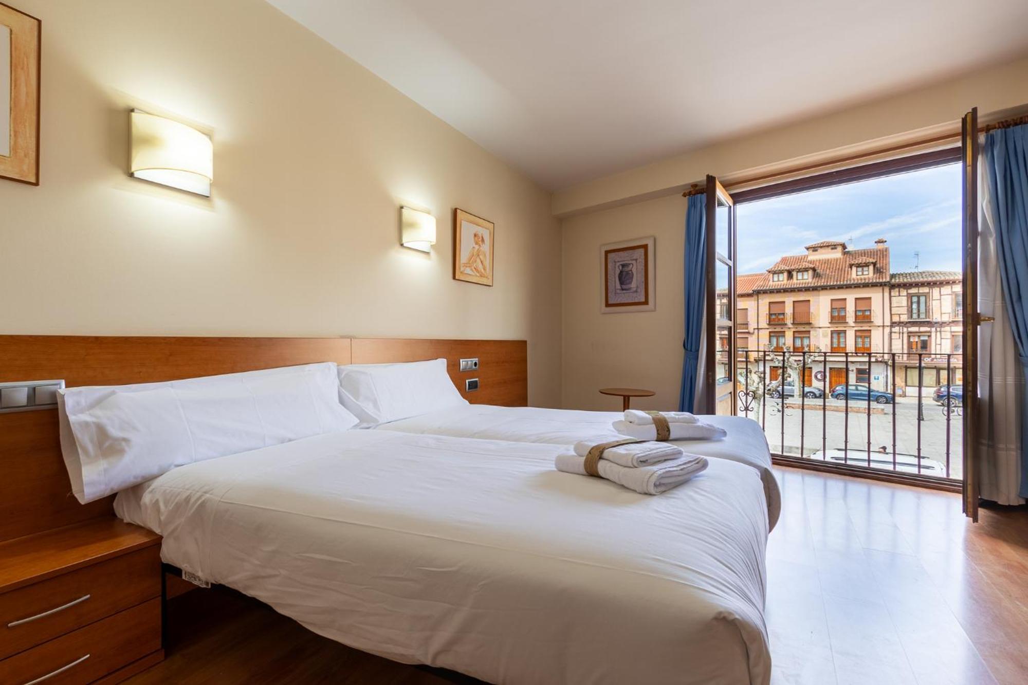 טורו Insidehome Zaravencia Plaza Mayor מראה חיצוני תמונה