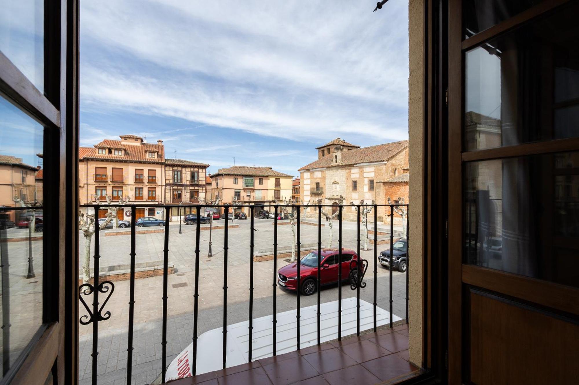 טורו Insidehome Zaravencia Plaza Mayor מראה חיצוני תמונה