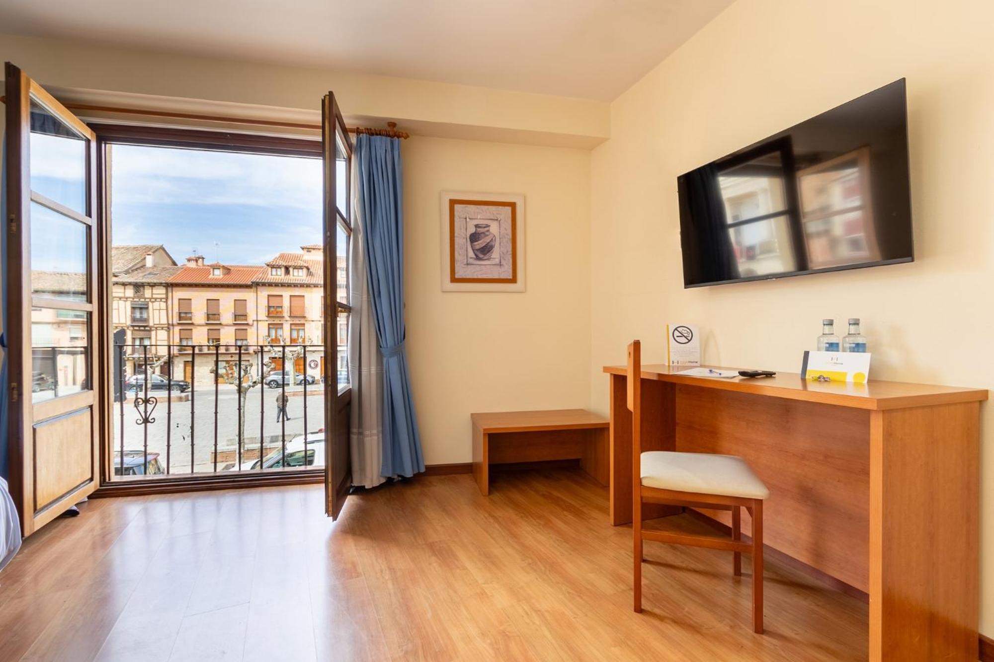 טורו Insidehome Zaravencia Plaza Mayor מראה חיצוני תמונה